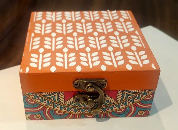 Mdf_Decoupage_Gift_Box_Small_4X4X2_Inch