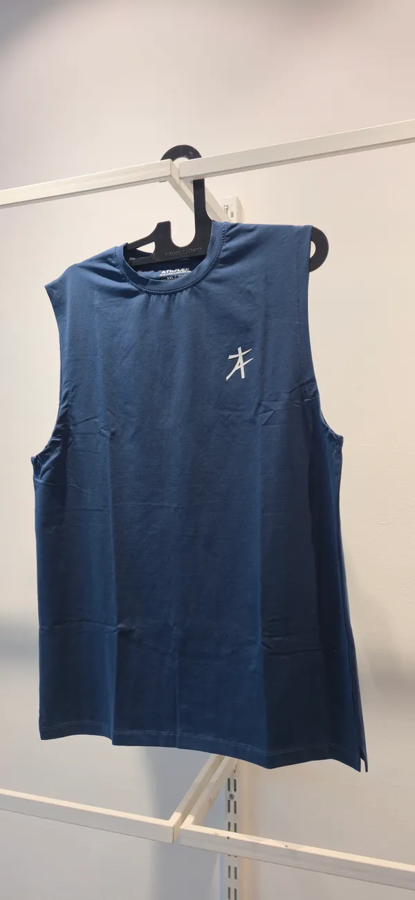 Blue_Sleeveless_Sports_T-Shirt_for_Men