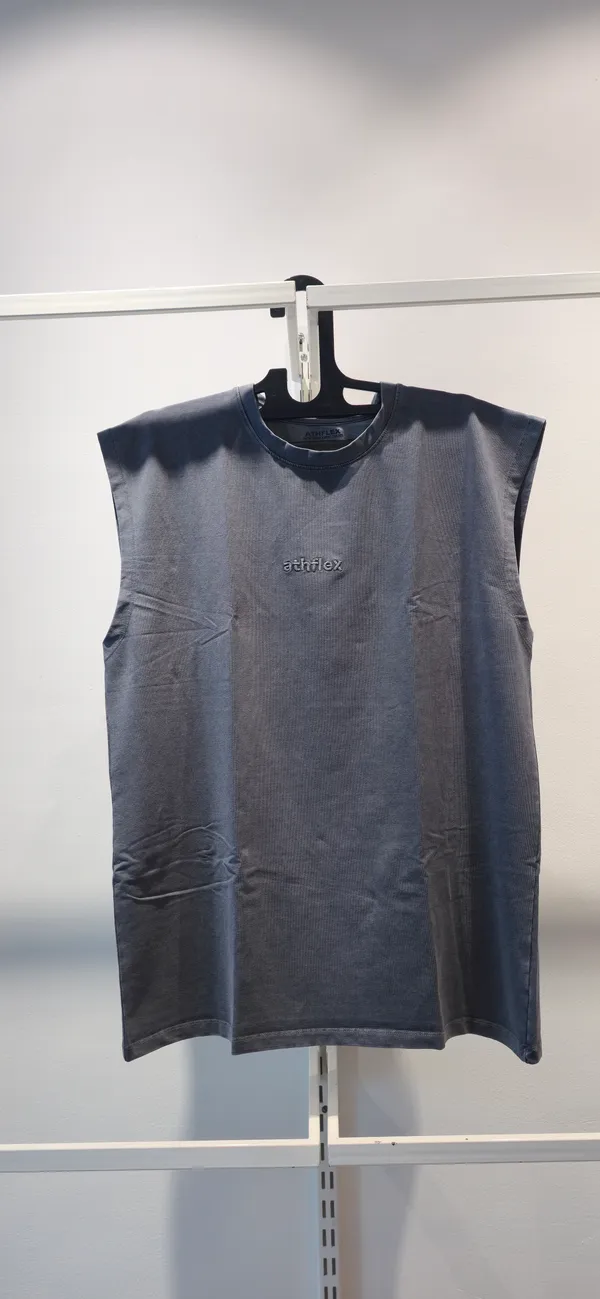 Grey_Sleeveless_Sports_Top_for_Men
