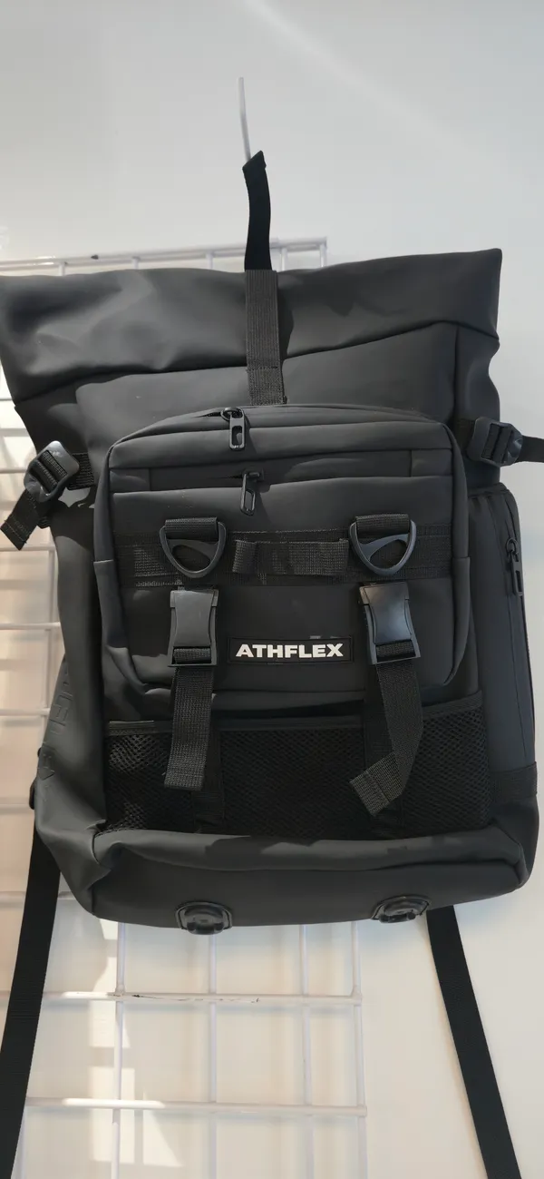 Black_Utility_Backpack_for_Everyday_Use