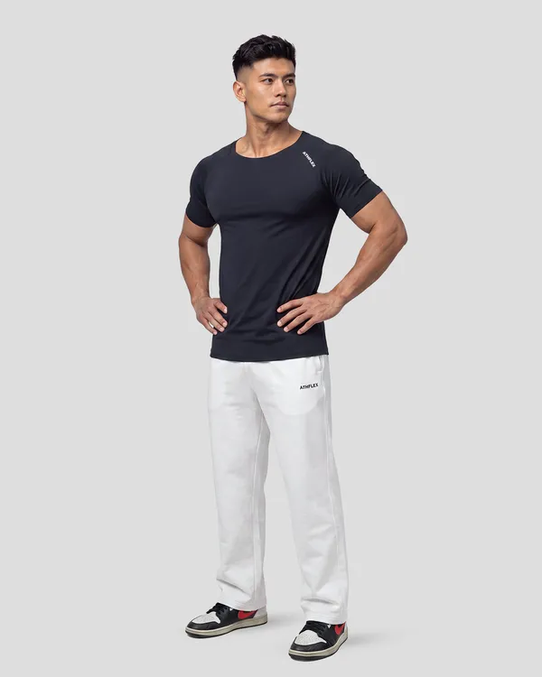 Black_Slim_Fit_Crew_Neck_T-Shirt_for_Men