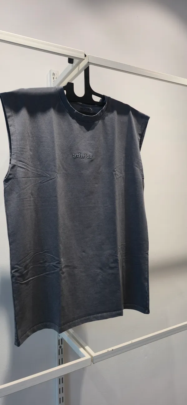 Grey_Sleeveless_Sports_Top_for_Men