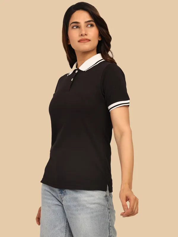 Black_Polo_T-Shirt_for_Women