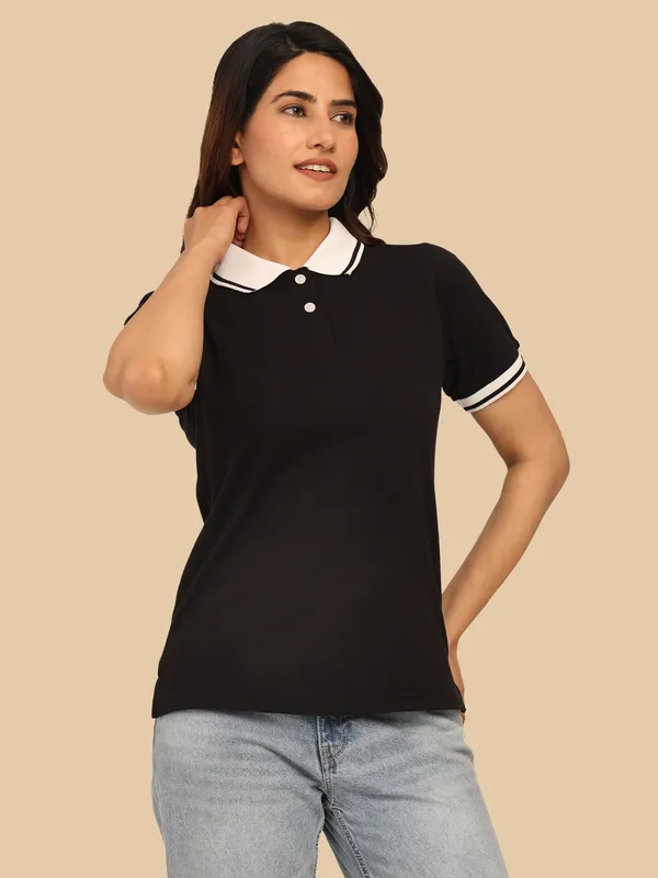Black_Polo_T-Shirt_for_Women