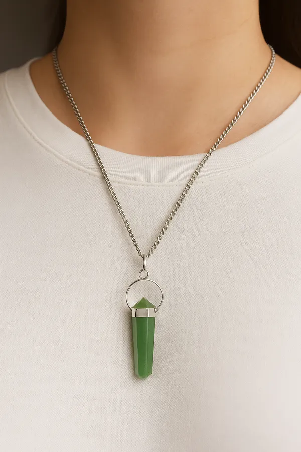 Green_Aventurine_Pendant_The_Stone_Of_Opportunity_Healing_Unisex
