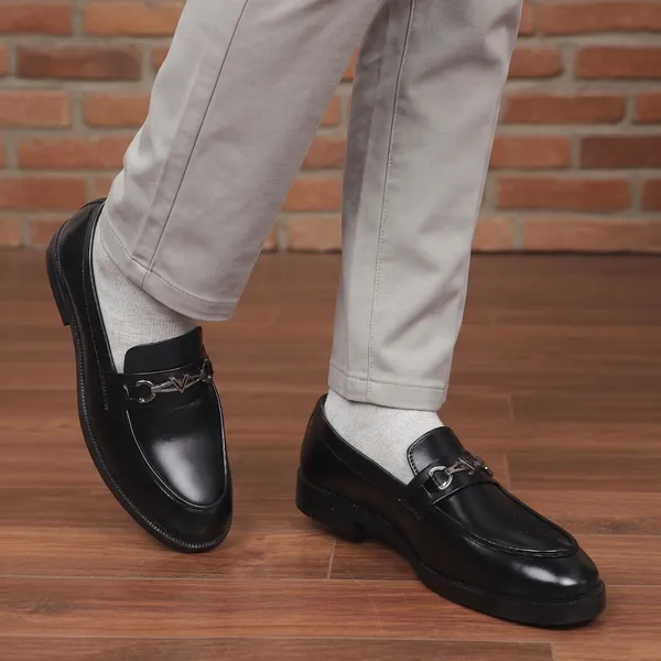 Black_Synthetic_Leather_Buckle_Loafers_For_Men