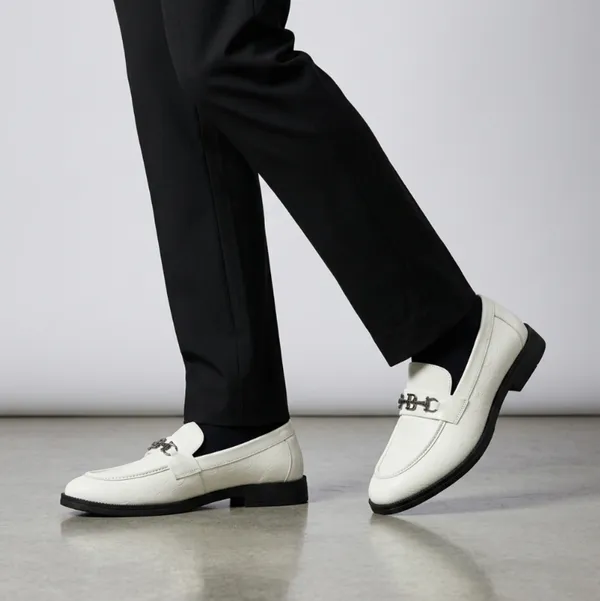 FREEMO_Men's_White_Leatherette_Slip-On_Loafers_with_Metal_Buckle