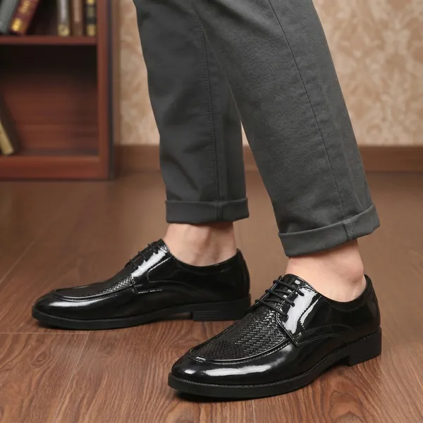 Black_Synthetic_Leather_Lace-Up_Formal_Shoes_For_Men
