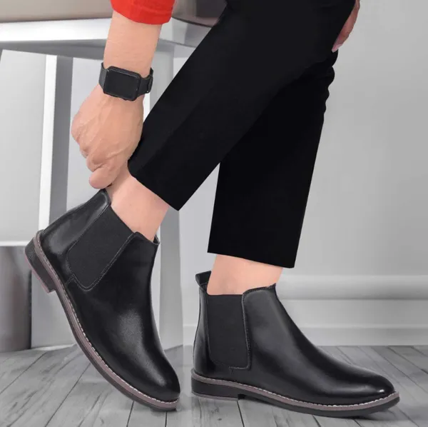 Black_Synthetic_Leather_Chelsea_Boots_For_Men