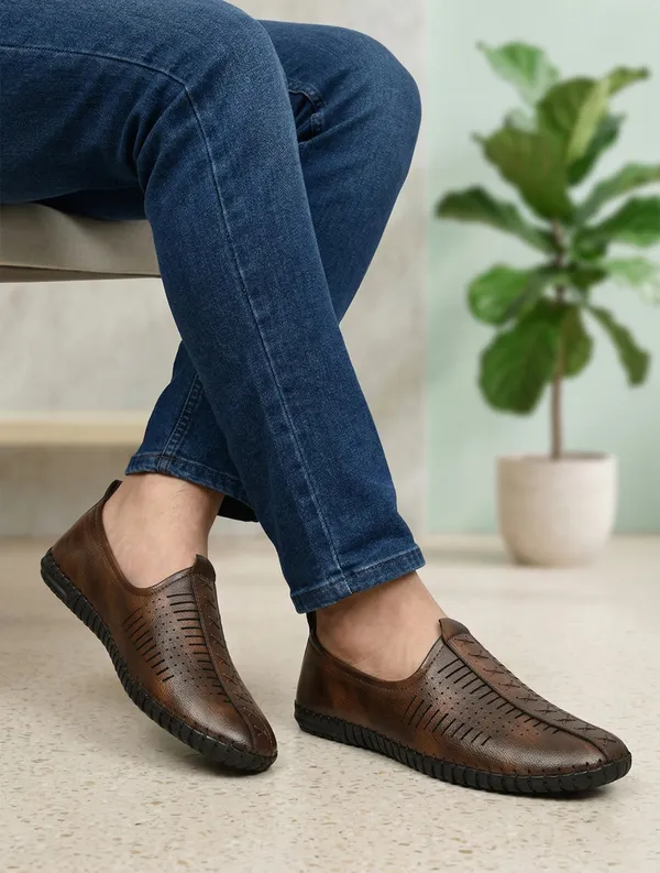 Brown_Synthetic_Leather_Slip-On_Nagra_For_Men