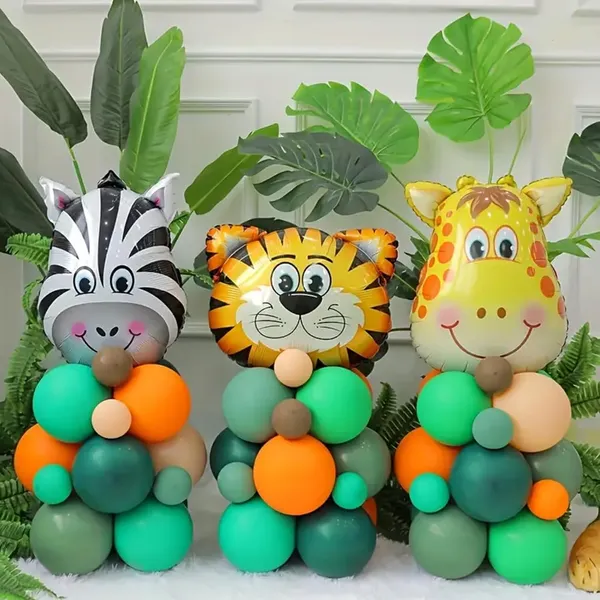 Birthday_Decoration_Kit_With_Balloons_And_Curtain_Backdrop