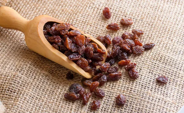 BLK_FOODS_Daily_Munnaka_(with_seed)_Raisins_(1_x_200_g)