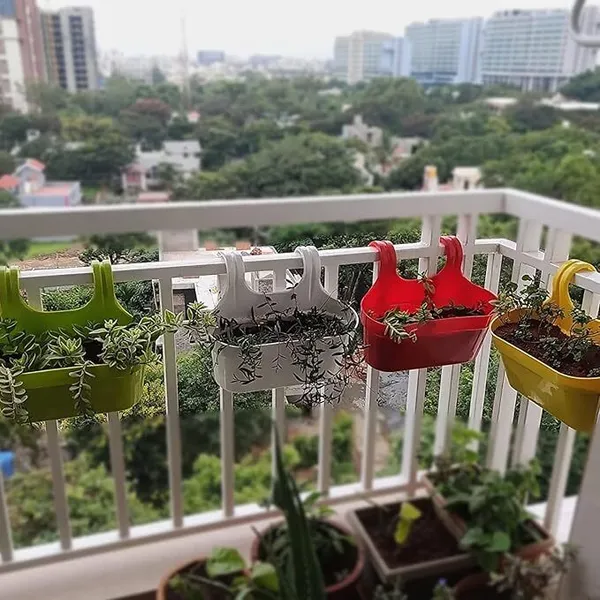 Premium_Railing_Planter_for_Balcony_&_Windows_|_Durable_Oval_Hanging_Pot_Plant_Container_Set_(Pack_of_4,_Plastic)