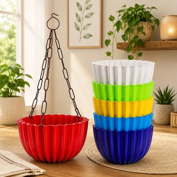 A_Hanging_Flower_Pots_With_Black_Metal_Chain_Plant_Container_Set_(Pack_Of_5,_Plastic)
