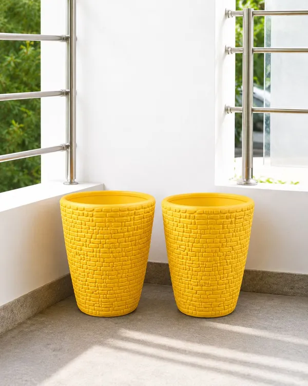 Decorative_Plastic_Flower_Pots_Plant_Container_Set_(Pack_of_2,_Plastic)