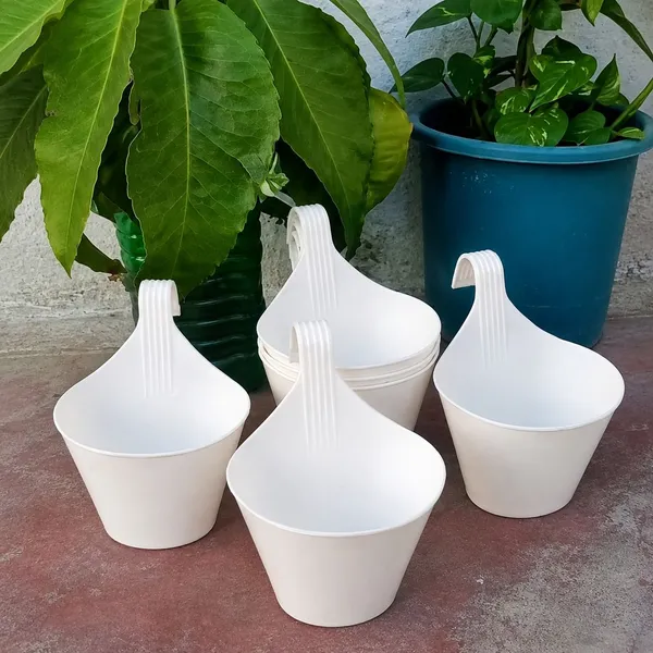 Plastic_Hook_Pots_(Pack_Of_4)_For_Balcony_Hanging_Pots_Plant_Container_Set_(Pack_Of_4,_Plastic)