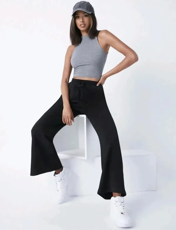 Tashreh_Solid_Women_Black_Track_Pants