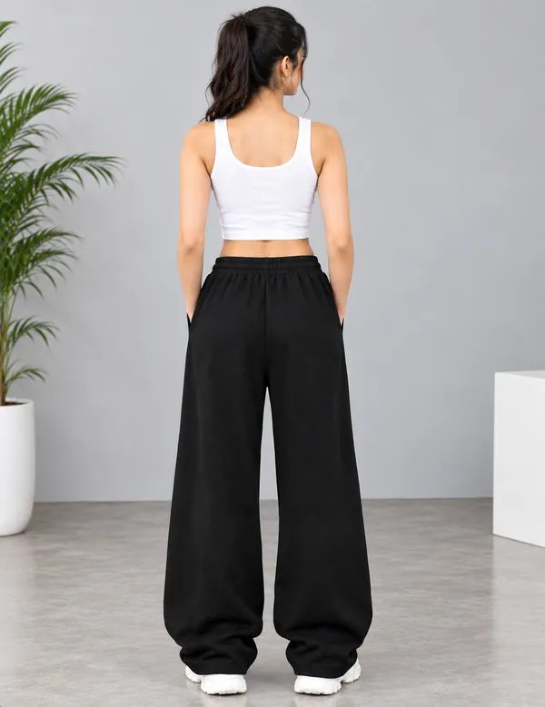 Women's_black_joggers_/_loos_fitting_pajama