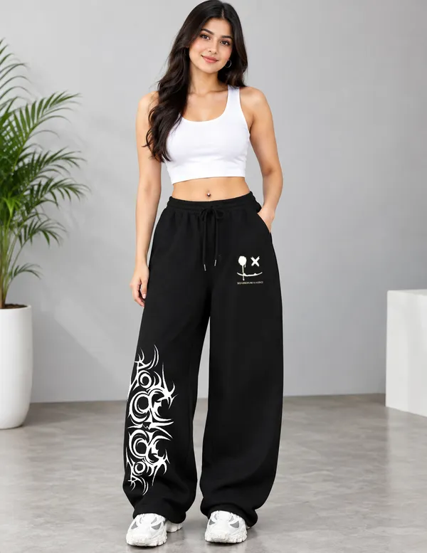Women's_black_joggers_/_loos_fitting_pajama