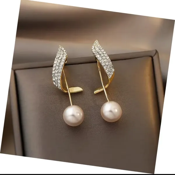 Gold_Alloy_Earrings_For_Women_Pack_Of_2