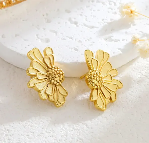 Elegant_Gold_Tone_Layered_Flower_Stud_Earrings_For_Women_Textured_Floral_Statement_Jewellery_For_Party_Wedding_Festive_Ethnic_And_Everyday_Wear