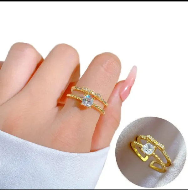 Gold_Alloy_Rings_For_Women