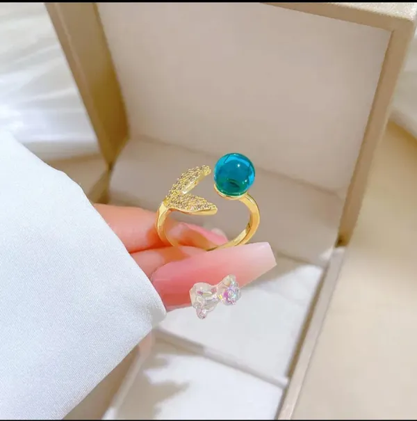 Gold_Alloy_Rings_For_Women