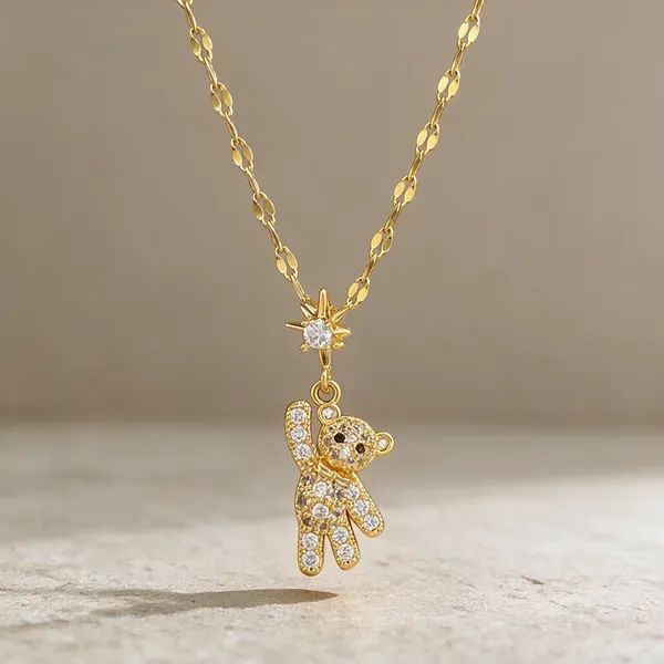Gold_Alloy_Pendant_Necklace_For_Women