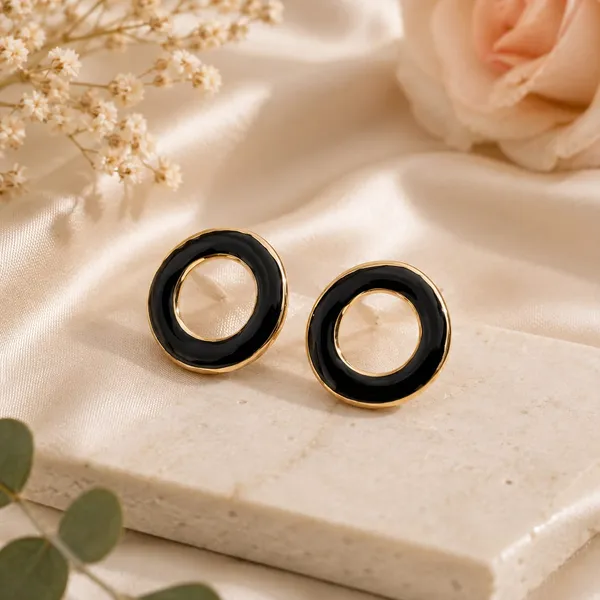Elegant_Black_Enamel_Circle_Stud_Earrings_For_Women_Gold_Tone_Round_Hoop_Inspired_Minimalist_Earrings_Stylish_Contemporary_Fashion_Jewellery_For_Party_Office_Festive_And_Everyday_Wear