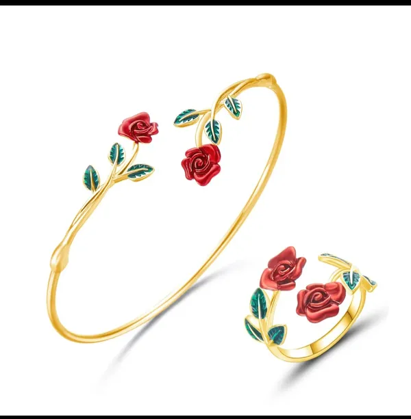 Gold_Alloy_Bracelet_For_Women