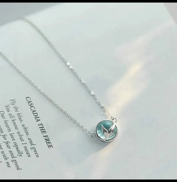 Silver_Alloy_Bracelet_For_Women
