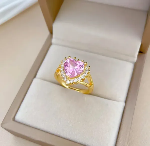 Gold_Alloy_Rings_For_Women