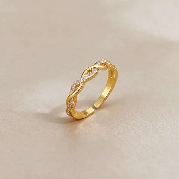 Gold_Alloy_Rings_For_Women