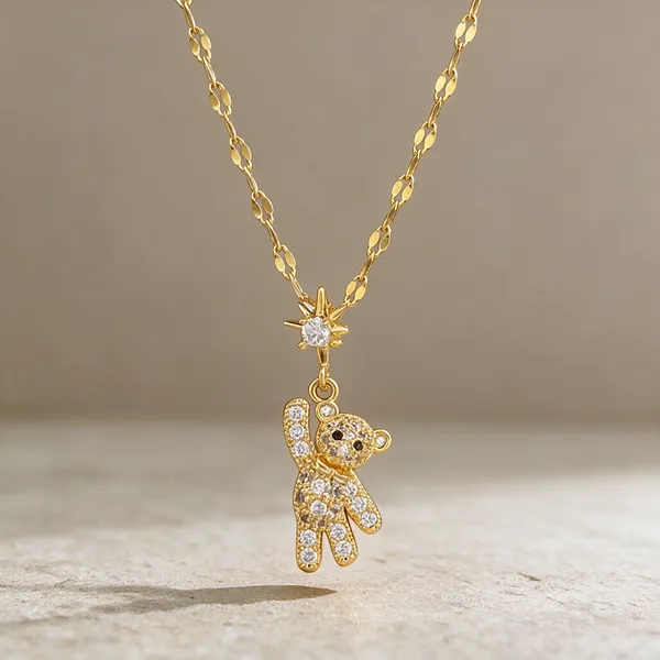Gold_Alloy_Pendant_Necklace_For_Women