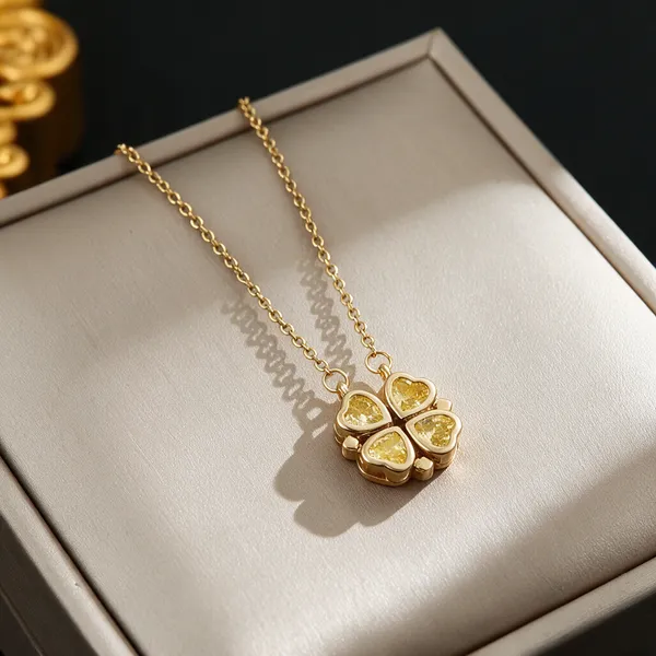 Gold_Alloy_Pendant_Necklace_For_Women