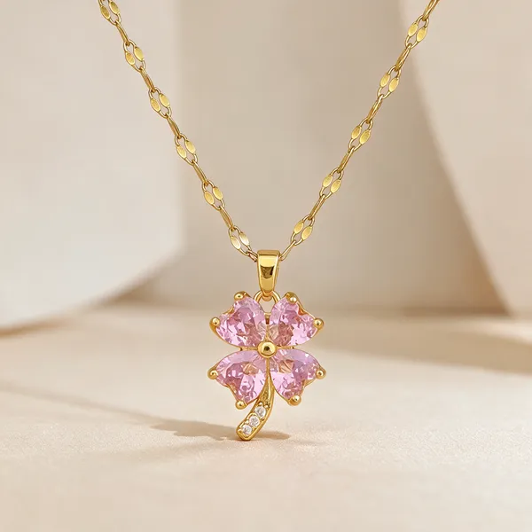 Gold_Alloy_Pendant_Necklace_For_Women