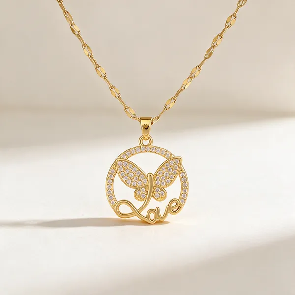 Gold_Alloy_Pendant_Necklace_For_Women