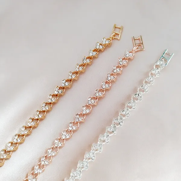 Multicolor_Alloy_Bracelet_For_Women