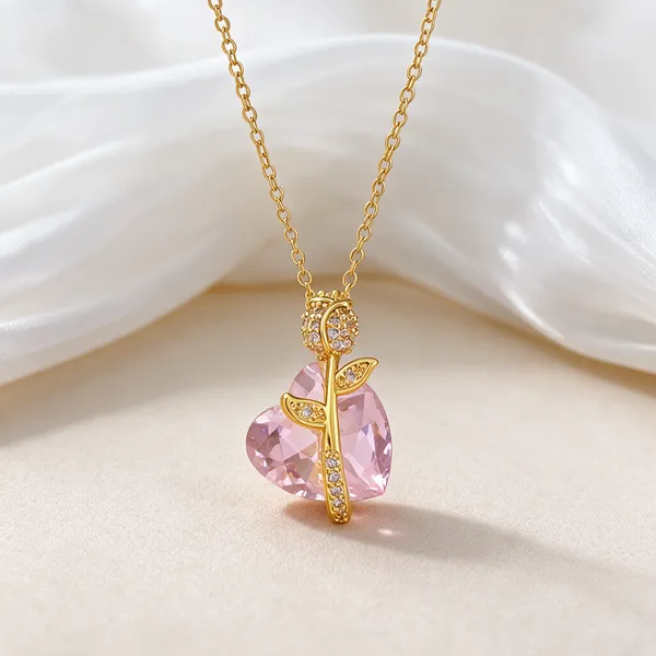 Gold_Alloy_Pendant_Necklace_For_Women