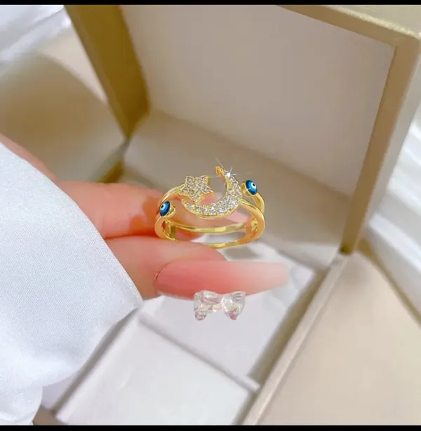 Gold_Alloy_Rings_For_Women