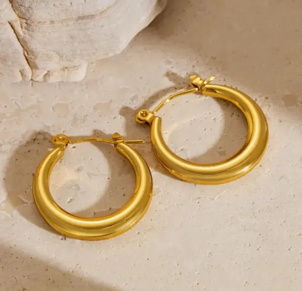 Elegant_Gold_Tone_Classic_Hoop_Earrings_For_Women_Smooth_Round_Circular_Statement_Jewellery_For_Party_Wedding_Festive_Ethnic_And_Everyday_Wear