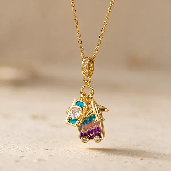 Gold_Alloy_Pendant_Necklace_For_Women