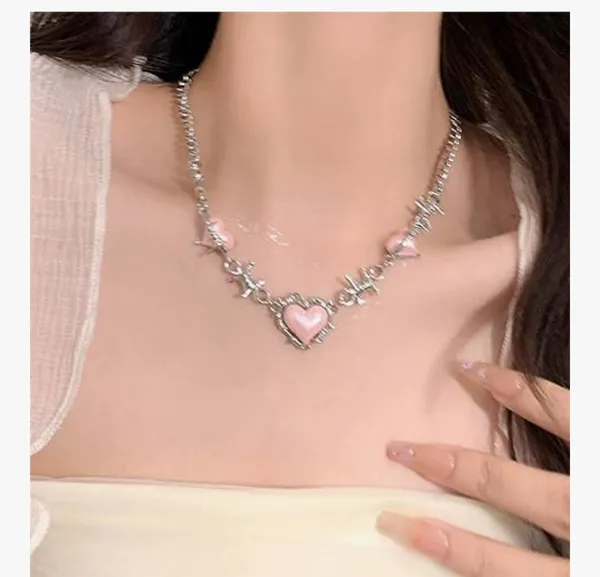 Silver_Alloy_Pendant_Necklace_Set_For_Women
