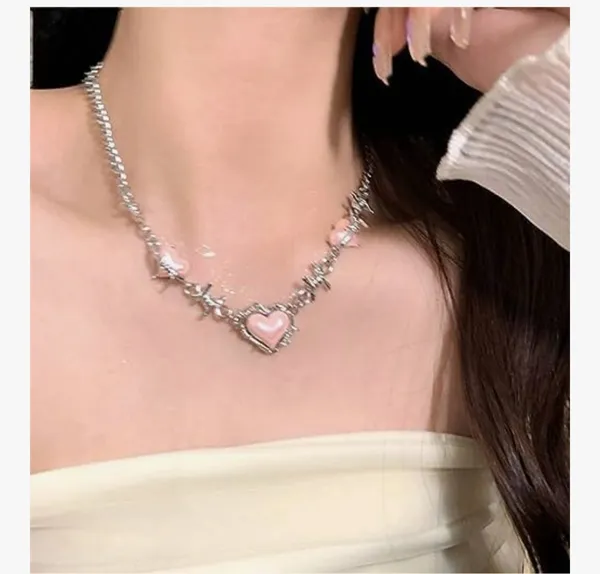 Silver_Alloy_Pendant_Necklace_Set_For_Women