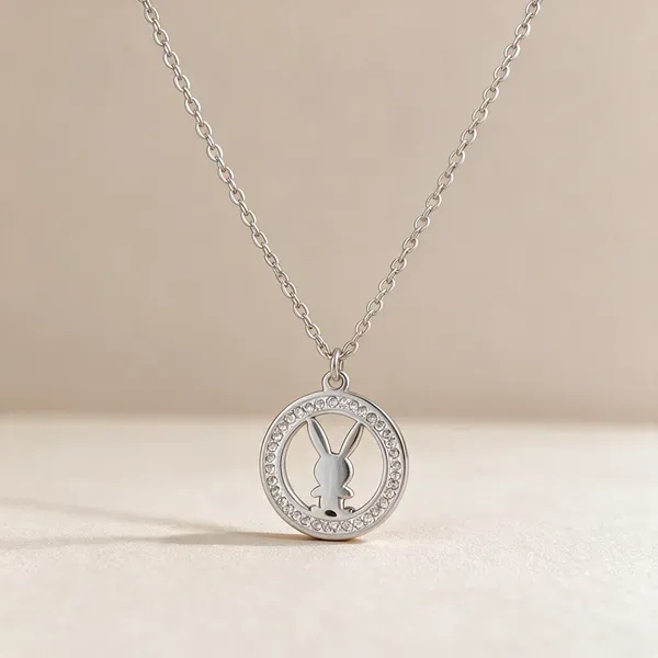 Silver_Alloy_Pendant_Necklace_For_Women