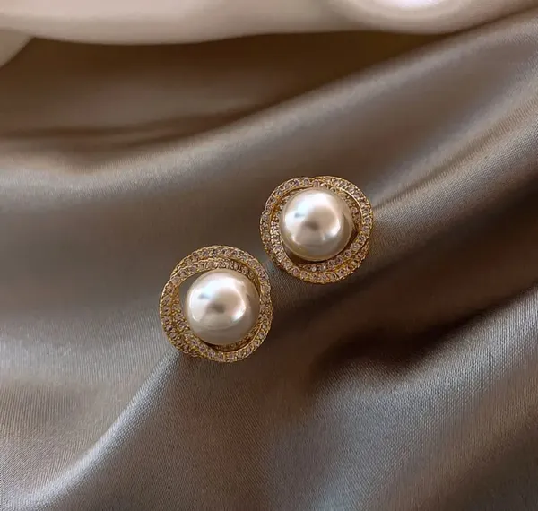 Gold_Alloy_Earrings_For_Women_Pack_Of_2