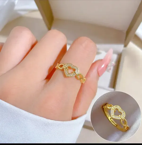 Gold_Alloy_Rings_For_Women