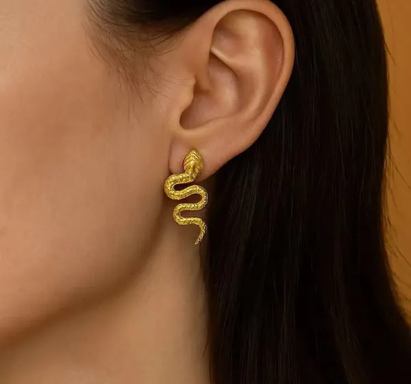 Gold_Tone_Snake_Drop_Earrings_For_Women_Textured_Serpent_Design_Trendy_Statement_Jewellery_For_Party_Casual_Evening_Vacation_And_Everyday_Wear