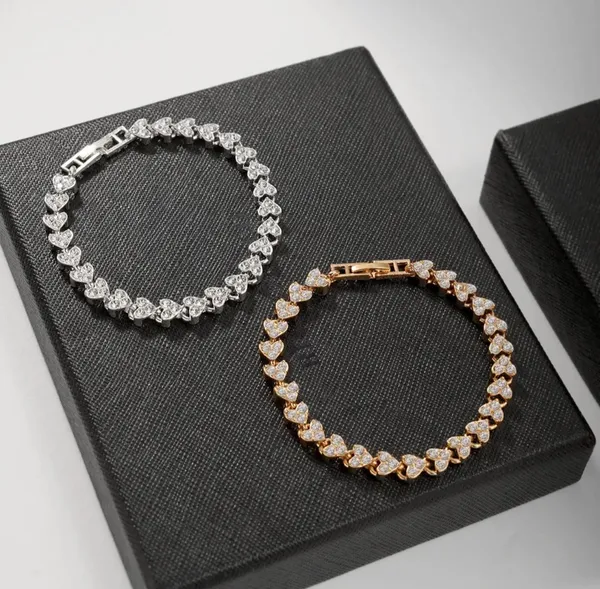 Gold_And_Silver_Alloy_Bracelet_For_Women