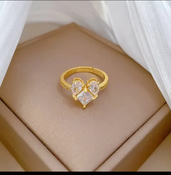 Gold_Alloy_Rings_For_Women